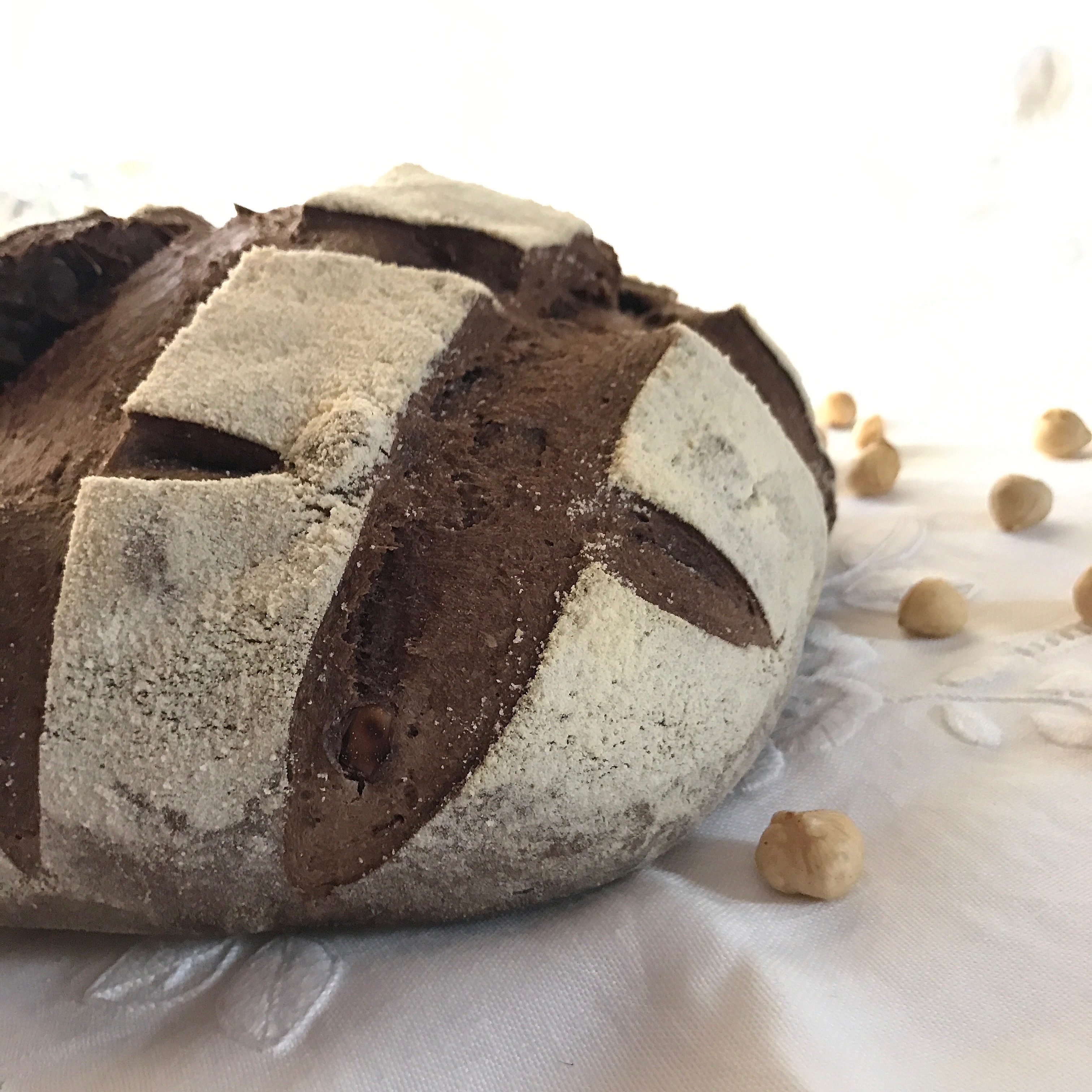 Pane al cacao e nocciole