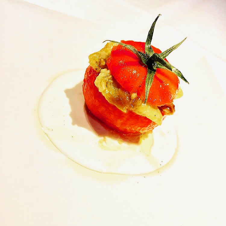 Pomodoro ripieno di melanzana
